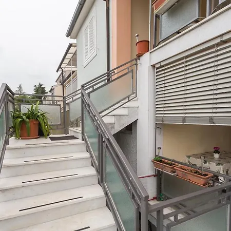 Luco Near The And Center 3* Porec