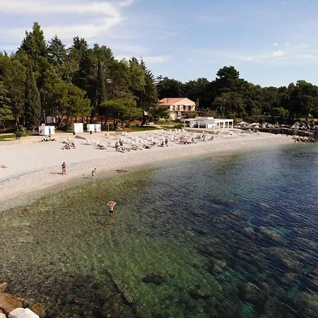 Luco Near The And Center Guest house 3*