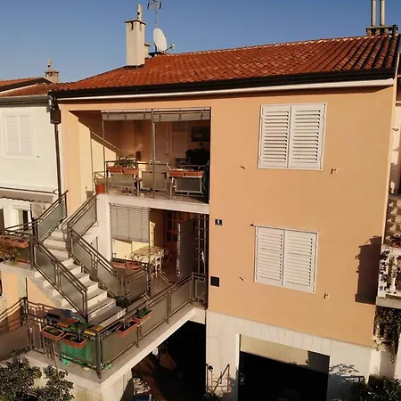 Luco Near The And Center 3* Porec
